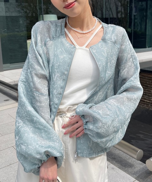 Meli rich（メリーリッチ）の「シアーニュアンスパターンランタンスリーブジップジャケット（ブルゾン・レディース・オフホワイト/グレー・FREE）」の15枚目の写真