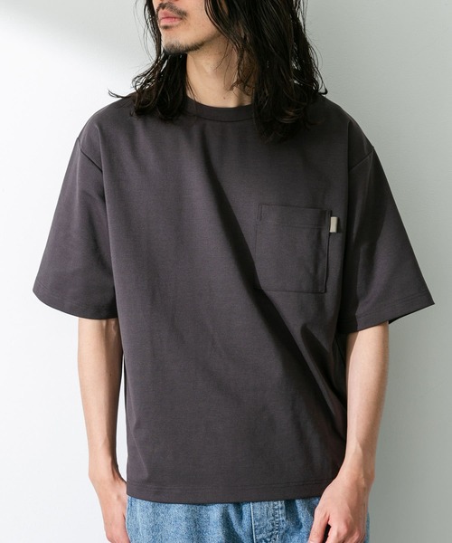 URBAN RESEARCH Sonny Label（アーバンリサーチサニーレーベル）の「ポンチポケット付ショートスリーブTシャツ（Tシャツ/カットソー・メンズ・ブラック/グレー系その他/ブラウン系その他/グリーン系その他/ホワイト/ライトカーキ/ブルー/チャコールグレー・MEDIUM/LARGE/X-LARGE）」の18枚目の写真