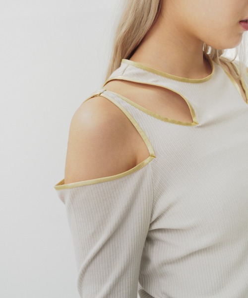 THINGS THAT MATTER(シングス ザット マター)の「NOTCH DESIGN TERECO RIB TOPS / ノッチデザインテレコリブトップス(Tシャツ/カットソー・レディース・ブラック/グレー/ピンク/ライトグレー/ベージュ/ライム/ラベンダー・FREE)」の22枚目の写真