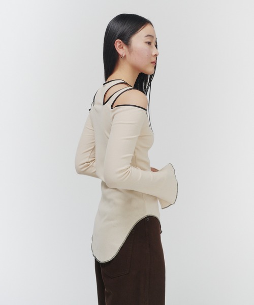 THINGS THAT MATTER（シングス ザット マター）の「NOTCH DESIGN TERECO RIB TOPS / ノッチデザインテレコリブトップス（Tシャツ/カットソー・レディース・ブラック/グレー/ピンク/ライトグレー/ベージュ/ライム/ラベンダー・FREE）」の10枚目の写真