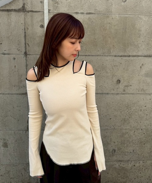 THINGS THAT MATTER(シングス ザット マター)の「NOTCH DESIGN TERECO RIB TOPS / ノッチデザインテレコリブトップス(Tシャツ/カットソー・レディース・ブラック/グレー/ピンク/ライトグレー/ベージュ/ライム/ラベンダー・FREE)」の17枚目の写真