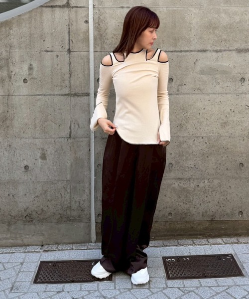 THINGS THAT MATTER(シングス ザット マター)の「NOTCH DESIGN TERECO RIB TOPS / ノッチデザインテレコリブトップス(Tシャツ/カットソー・レディース・ブラック/グレー/ピンク/ライトグレー/ベージュ/ライム/ラベンダー・FREE)」の18枚目の写真