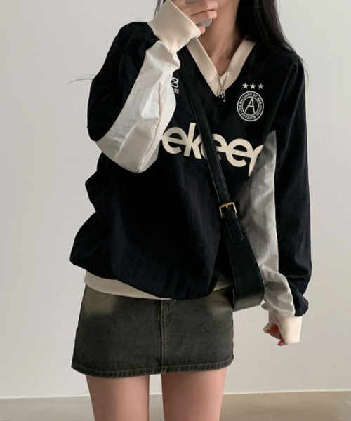 Ritzy（リッツィー）の「プリントVネックゲームシャツ ロンT（Tシャツ/カットソー・レディース・ブラック・FREE）」の3枚目の写真