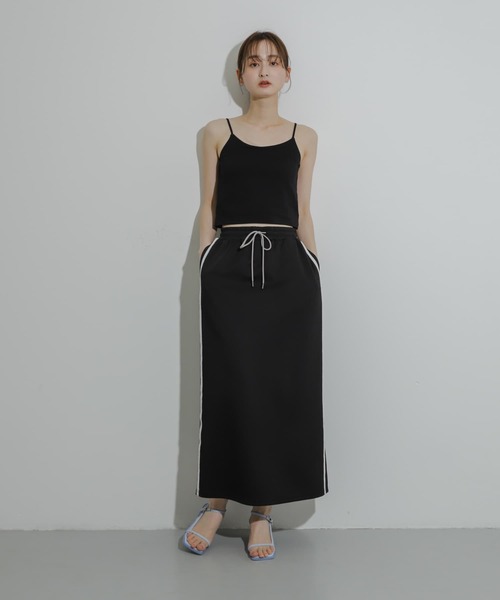 SENSE OF PLACE by URBAN RESEARCH（センスオブプレイスバイアーバンリサーチ）の「ラメラインスカート（スカート・レディース・ブラック/ベージュ/チャコールグレー/カーキ・ONE）」の21枚目の写真