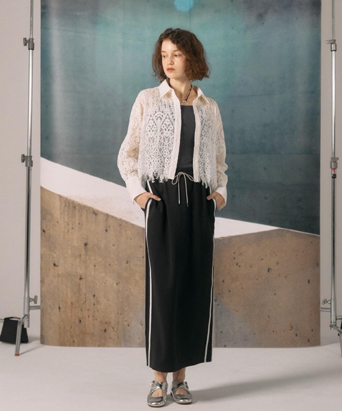 SENSE OF PLACE by URBAN RESEARCH（センスオブプレイスバイアーバンリサーチ）の「ラメラインスカート（スカート・レディース・ブラック/ベージュ/チャコールグレー/カーキ・ONE）」の18枚目の写真