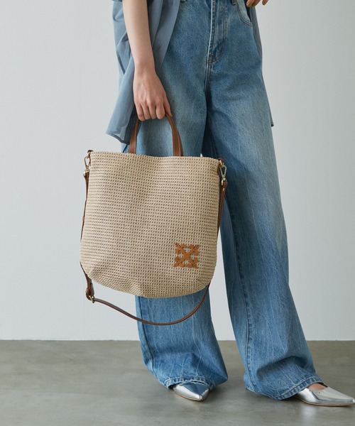 russet（ラシット）の「［ラフィアシリーズ］レザーモチーフ付き2way