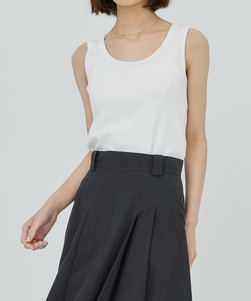 PUBLIC TOKYO(パブリックトウキョウ)の「ノースリーブストレッチリブタンク(タンクトップ・レディース・ブラック/オレンジ/ホワイト・FREE)」の2枚目の写真