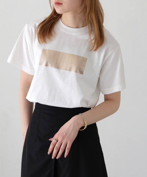 cheriella(シェリエラ)の「【cheriella】WEB限定ヴィンテージ箔プリントロゴTシャツ WEB LIMITED VINTAGE FOIL PRINT LOGO T-SHIRT(Tシャツ/カットソー・レディース・ブラック×ゴールド/ホワイト×シルバー/ブラック×シルバー/ホワイト×ゴールド・S/M/L)」の21枚目の写真