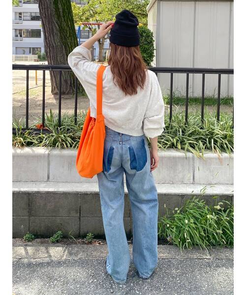 Ungrid（アングリッド）の「スリーブボリュームショートスウェット（スウェット・レディース・グリーン系その他/ライトグレー/ピンク/チャコールグレー・FREE）」の8枚目の写真