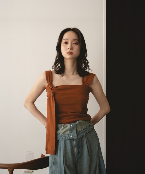 mideal（マイディール）の「design tank top / デザインタンクトップ（タンクトップ・レディース・テラコッタ/グレー/ダークブラウン・FREE）」の4枚目の写真