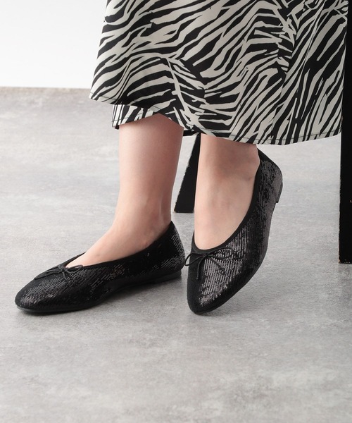 LEPSIM(レプシィム)の「アソートラウンドバレエ 132371(バレエシューズ・レディース・シルバー/ブラック/レオパード・LARGE/MEDIUM)」の2枚目の写真