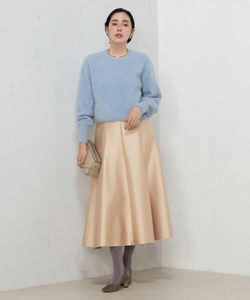 NOLLEY’S Sophi（ノーリーズソフィ）の「ヘアリーショート丈クルーネックプルオーバーニット（ニット/セーター・レディース・グレー/グレイッシュベージュ/サックスブルー・38）」の20枚目の写真