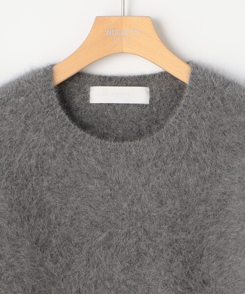 NOLLEY’S Sophi（ノーリーズソフィ）の「ヘアリーショート丈クルーネックプルオーバーニット（ニット/セーター・レディース・グレー/グレイッシュベージュ/サックスブルー・38）」の10枚目の写真