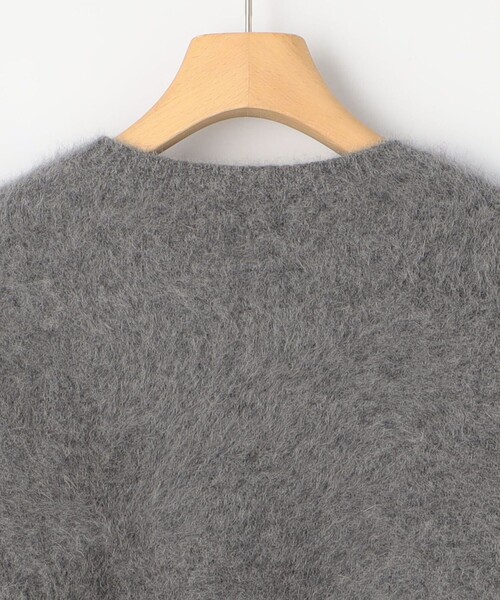 NOLLEY’S Sophi（ノーリーズソフィ）の「ヘアリーショート丈クルーネックプルオーバーニット（ニット/セーター・レディース・グレー/グレイッシュベージュ/サックスブルー・38）」の11枚目の写真