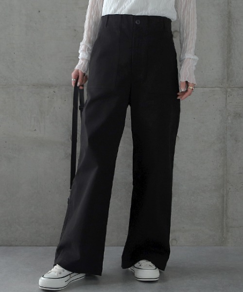 HUG.U（ハグユー）の「脚長ベイカーパンツ（カーゴパンツ・レディース・ベージュ/ブラック/ダークオリーブ・M(レギュラー丈)/L(トール丈)/XL(レギュラー丈)/XL(トール丈)/M(トール丈)/L(レギュラー丈)）」の14枚目の写真