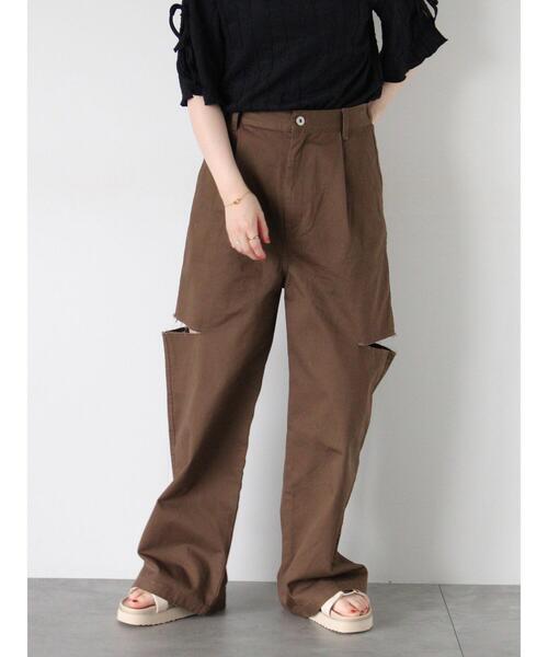 ehka sopo(エヘカソポ)の「カットアウトチノパン(その他パンツ・レディース・ベージュ/カーキ/モカ・F)」の6枚目の写真