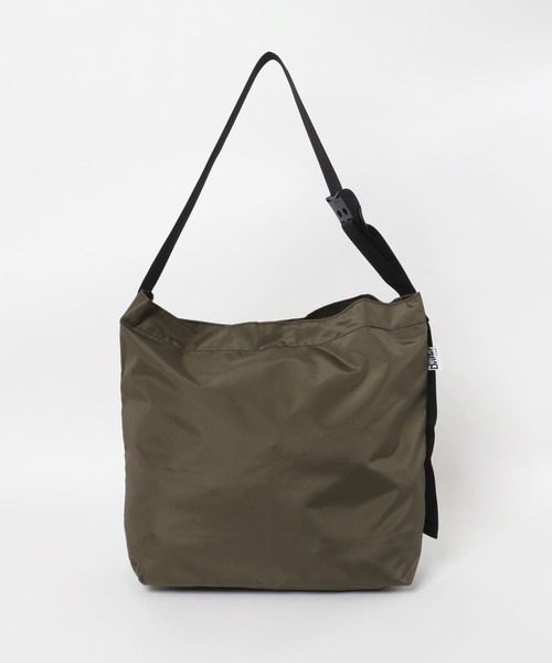 Drifter(ドリフター)の「DRIFTER プレーンショルダーバッグ(ショルダーバッグ・レディース・モカ/ブラック・ONE)」の6枚目の写真