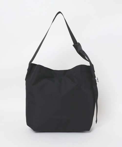 Drifter(ドリフター)の「DRIFTER プレーンショルダーバッグ(ショルダーバッグ・レディース・モカ/ブラック・ONE)」の7枚目の写真