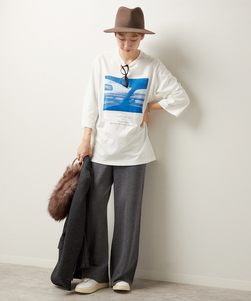JANE SMITH / JOHN SMITH(ジェーンスミスジョンスミス)の「JANE SMITH/ジェーンスミス 別注 TIM BARBER BRIDGE BLUE Tシャツ(Tシャツ/カットソー・レディース・ホワイト・FREE)」の2枚目の写真