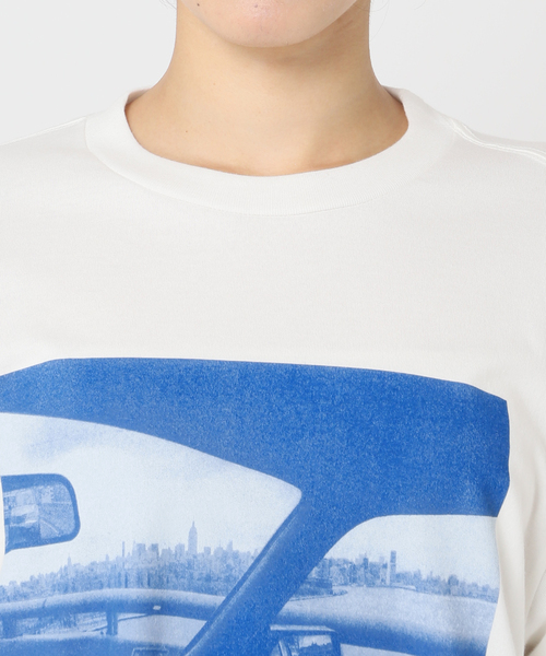 JANE SMITH / JOHN SMITH(ジェーンスミスジョンスミス)の「JANE SMITH/ジェーンスミス 別注 TIM BARBER BRIDGE BLUE Tシャツ(Tシャツ/カットソー・レディース・ホワイト・FREE)」の8枚目の写真