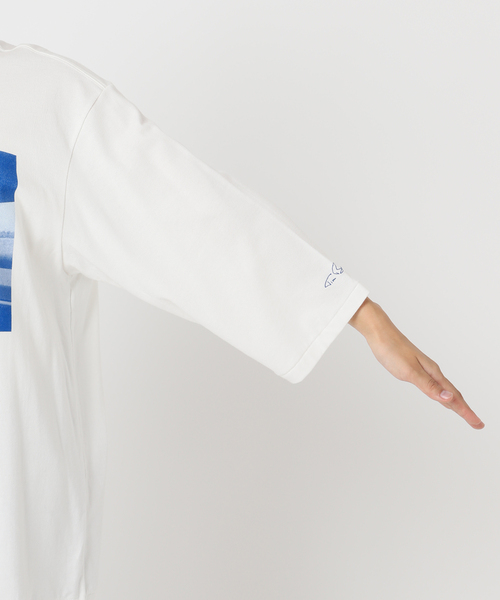 JANE SMITH / JOHN SMITH(ジェーンスミスジョンスミス)の「JANE SMITH/ジェーンスミス 別注 TIM BARBER BRIDGE BLUE Tシャツ(Tシャツ/カットソー・レディース・ホワイト・FREE)」の9枚目の写真