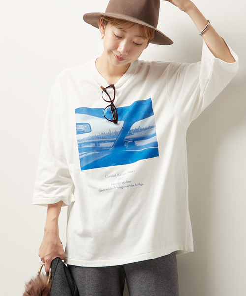 JANE SMITH / JOHN SMITH(ジェーンスミスジョンスミス)の「JANE SMITH/ジェーンスミス 別注 TIM BARBER BRIDGE BLUE Tシャツ(Tシャツ/カットソー・レディース・ホワイト・FREE)」の18枚目の写真