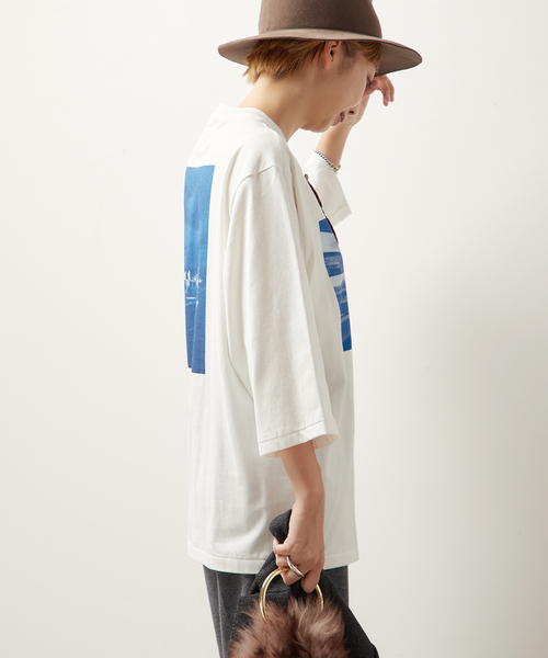 JANE SMITH / JOHN SMITH(ジェーンスミスジョンスミス)の「JANE SMITH/ジェーンスミス 別注 TIM BARBER BRIDGE BLUE Tシャツ(Tシャツ/カットソー・レディース・ホワイト・FREE)」の21枚目の写真