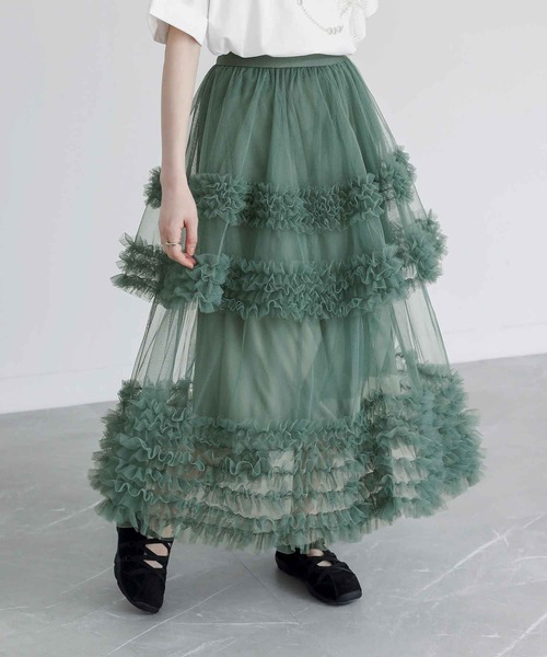 somari imagination(ソマリ イマジネーション)の「『フリルティアードチュールスカート』(スカート・レディース・アイボリー/グリーン/チャコール・1/2)」の3枚目の写真