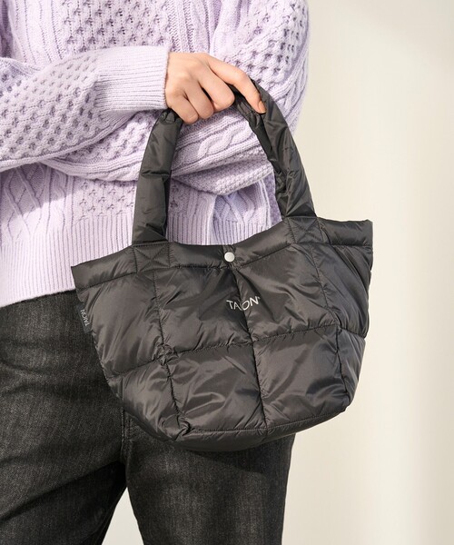 UNFILO(アンフィーロ)の「【TAION×UNFILO】BASIC TOTE(トートバッグ・レディース・ブラック系/グレー系/スモーキーグリーン系・F)」の5枚目の写真