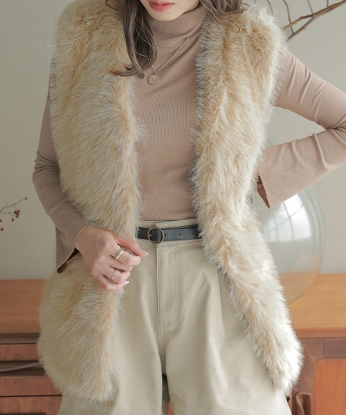 Doula Doula（ドゥーラドゥーラ）の「エコファーロングベスト（ベスト・レディース・チャコールグレー/ベージュ/ライトグレー/ブラウン・FREE）」の19枚目の写真