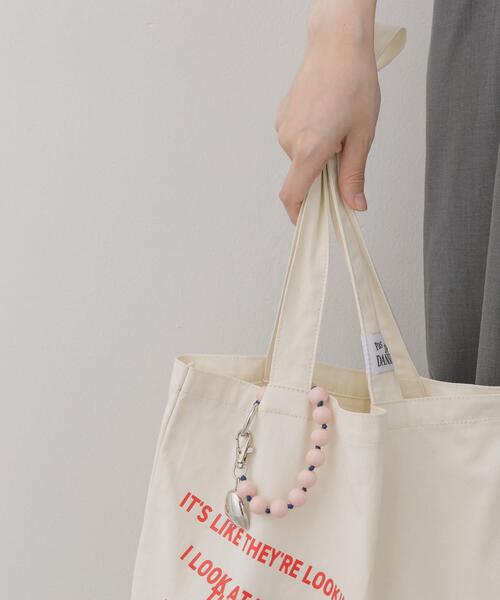 SMELLY（スメリー）の「カラーボールミニミラーキーチェーン（キーホルダー・レディース・ミント/レッド/ライトブルー/ベージュ/ラベンダー/ピンク・-）」の7枚目の写真