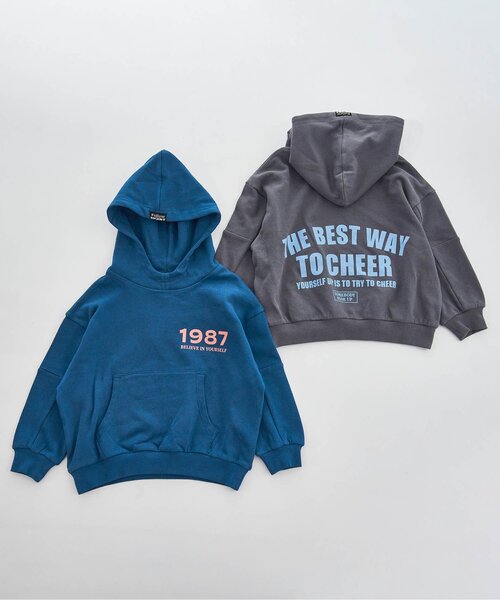 BREEZE(ブリーズ)の「【WEB限定】ゆるシルエットパーカー(パーカー・キッズ・チャコール/ネイビー・110/100/90/80/140/130/120)」の3枚目の写真