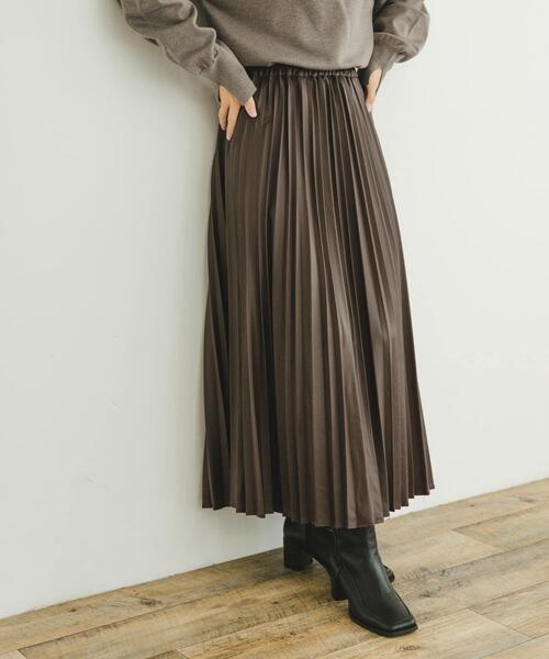 ITEMS URBANRESEARCH(アイテムズ アーバンリサーチ)の「フェイクレザープリーツスカート(スカート・レディース・ブラック/ブラウン・FREE)」の13枚目の写真