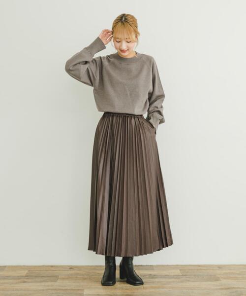 ITEMS URBANRESEARCH(アイテムズ アーバンリサーチ)の「フェイクレザープリーツスカート(スカート・レディース・ブラック/ブラウン・FREE)」の14枚目の写真
