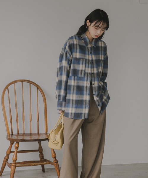 210nouve（トゥージュヌーブ）の「オンブレチェック オーバーサイズ シャツ（シャツ/ブラウス・レディース・ブラック/ホワイト/ベージュ/ブラウン/ブルー・FREE）」の18枚目の写真