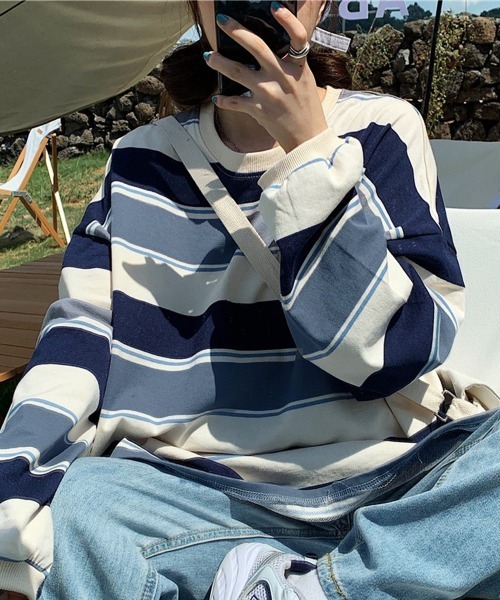 Miniministore（ミニミニストア）の「ボーダー柄 スウェット 配色 トレーナー（スウェット・レディース・ネイビー/レッド・FREE）」の2枚目の写真
