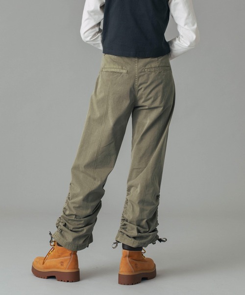 X-girl(エックスガール)の「ADJUSTABLE HEM PANTS(その他パンツ・レディース・ベージュ/オリーブ/ブラック・S/M/XS)」の15枚目の写真
