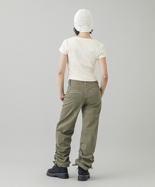 X-girl(エックスガール)の「ADJUSTABLE HEM PANTS(その他パンツ・レディース・ベージュ/オリーブ/ブラック・S/M/XS)」の18枚目の写真