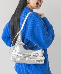 LinoU.（リノユー）の「ベルトデザインショルダーバッグ（ショルダーバッグ）」
