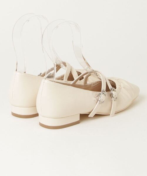 LibertyDoll（リバティードール）の「メリージェーン スクエアトゥギャザーバレエパンプス（バレエシューズ・レディース・アイボリー/シルバー/ブラック・LL/3L/SS/S/M/L）」の4枚目の写真