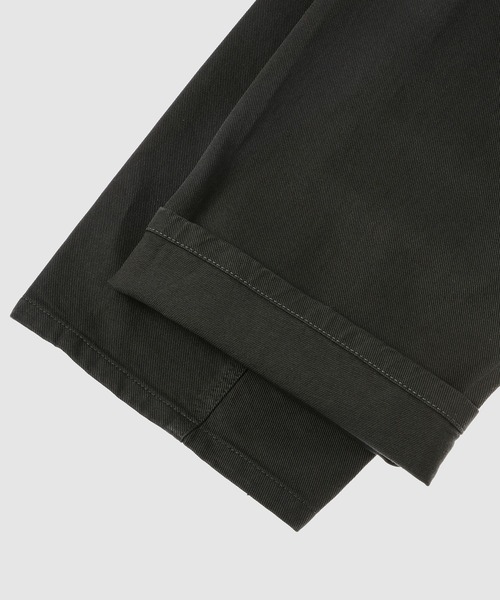 LEMAIRE(ルメール)の「TWISTED BELTED PANTS(その他パンツ・メンズ・ブラック・M/S)」の5枚目の写真