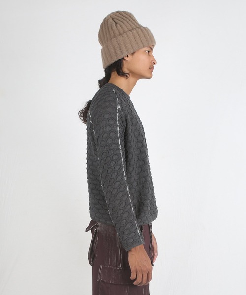 grapevine by k3(グレープバインバイケースリー)の「HEXAGON LONG SLEEVES TEE(ニット/セーター・メンズ・チャコール・M)」の2枚目の写真