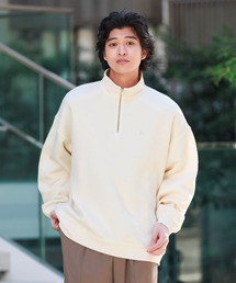 ピグメント/ワンポイント刺繍テックハーフジップ
