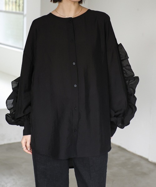 select MOCA Et(セレクトモカエト)の「【Et】Ruffled Sleeve Blouse(シャツ/ブラウス・レディース・ブラック/ホワイト・FREE)」の2枚目の写真