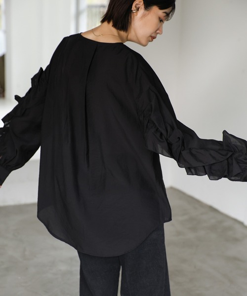 select MOCA Et(セレクトモカエト)の「【Et】Ruffled Sleeve Blouse(シャツ/ブラウス・レディース・ブラック/ホワイト・FREE)」の17枚目の写真