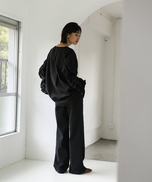 select MOCA Et(セレクトモカエト)の「【Et】Ruffled Sleeve Blouse(シャツ/ブラウス・レディース・ブラック/ホワイト・FREE)」の19枚目の写真