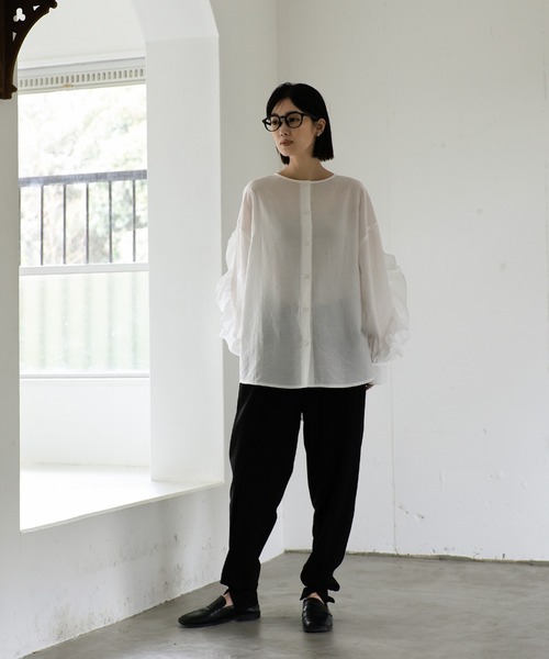 select MOCA Et(セレクトモカエト)の「【Et】Ruffled Sleeve Blouse(シャツ/ブラウス・レディース・ブラック/ホワイト・FREE)」の3枚目の写真
