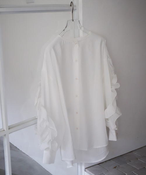 select MOCA Et(セレクトモカエト)の「【Et】Ruffled Sleeve Blouse(シャツ/ブラウス・レディース・ブラック/ホワイト・FREE)」の14枚目の写真