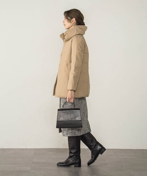 ketty（ケティ）の「マイクロタフタミドルダウンコート（ダウンジャケット/コート・レディース・ベージュ/ブラック/ライトグレー/オフホワイト・M）」の17枚目の写真