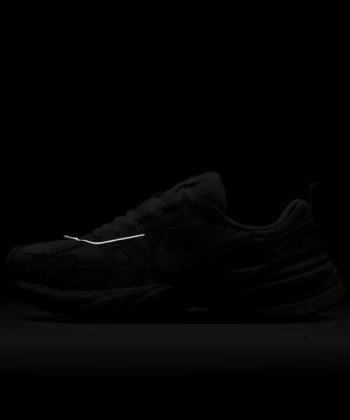 セール】ナイキ V2K ラン ウィメンズシューズ / Nike V2K Run